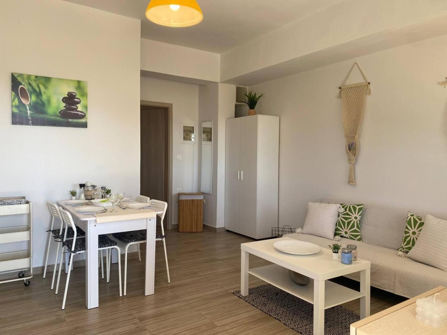 Zen Seaside Apartment Kalamaki (Heraklion) Exterior foto