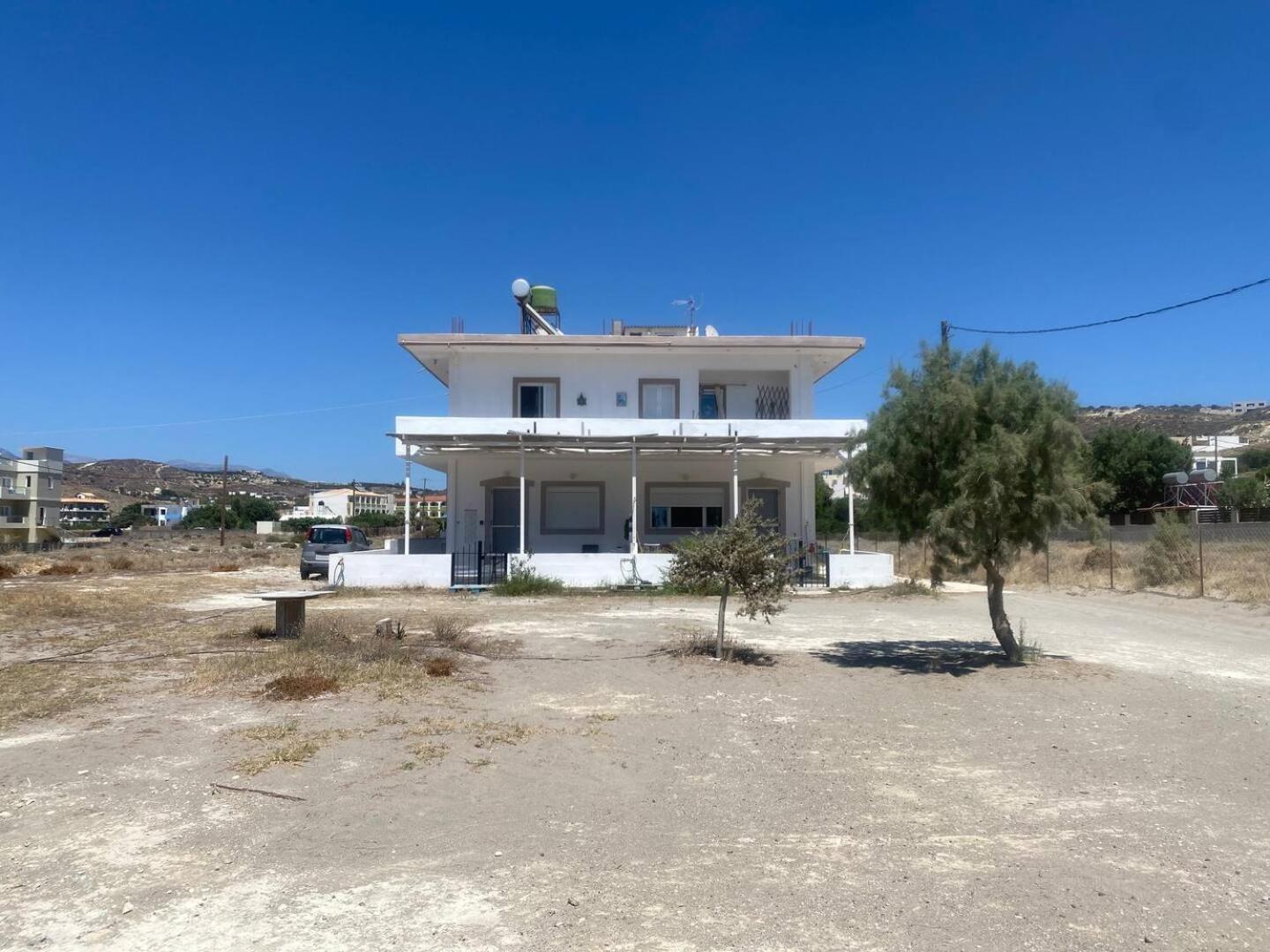 Zen Seaside Apartment Kalamaki (Heraklion) Exterior foto